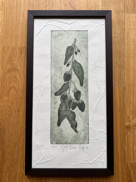 BAYAS DE GOJI Impresión original aguatinta con relieve en marco 20x40 cm